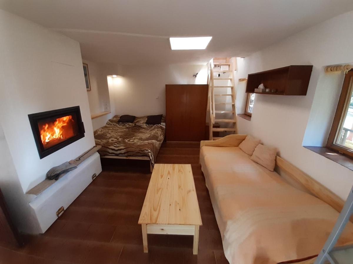Holiday Home Zajicovi Rabyne Dış mekan fotoğraf